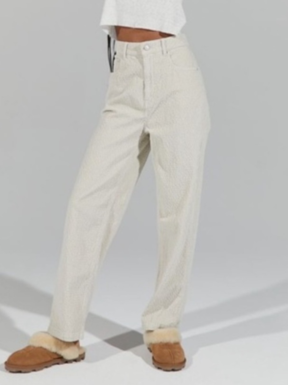 BDG urban Outfitters Cream Corduroy baggy Pants 100% cotton size 25